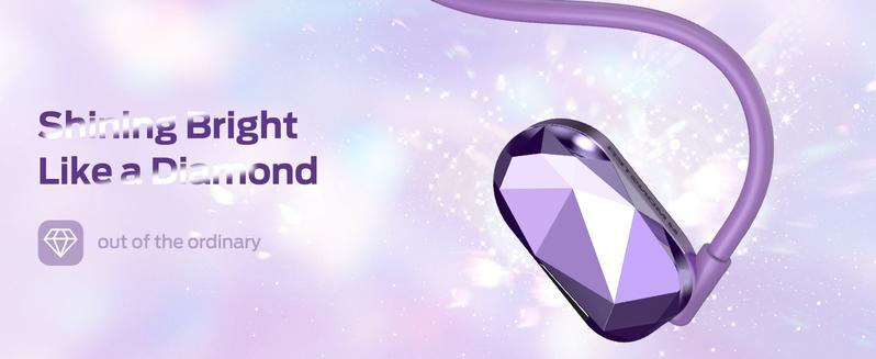 Wireless open-back headphones with touchscreen